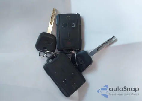 2016 Chevrolet Silverado 1500 2Lt z USA, uszkodzony, nr VIN 1GCVKREC2GZ137552